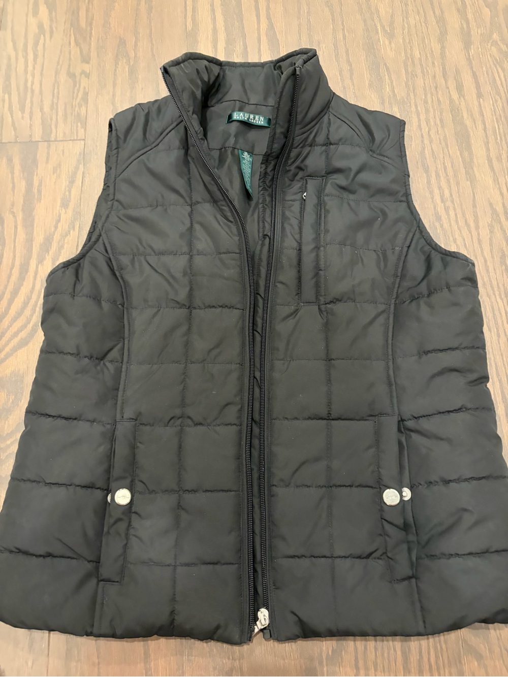 Never worn, women’s Ralph Lauren puffer vest, size medium